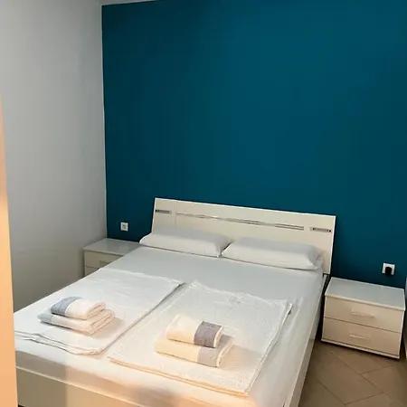 Apartments Villa Marina Rogoznica  Extérieur photo